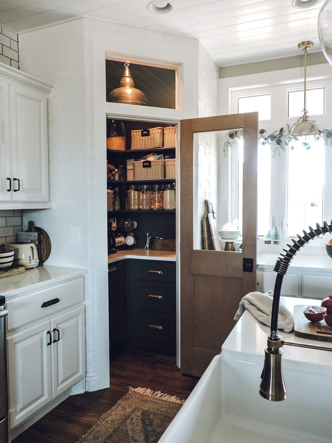 Our Kitchen Reveal - Berry Berry Quite Contrary