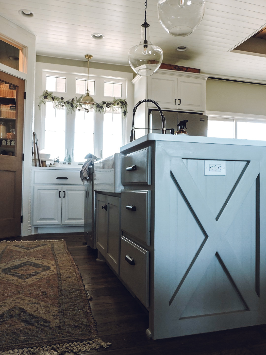 Our Kitchen Reveal - Berry Berry Quite Contrary